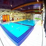 Piec Morz Z Basenem Sianozety