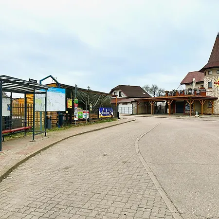 Piec Morz Z Basenem Sianozety