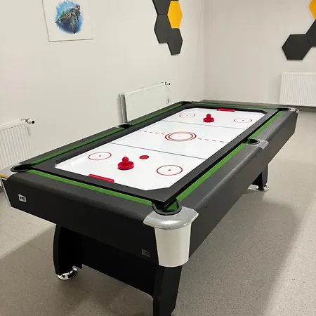 Piec Morz Z Basenem Sianozety