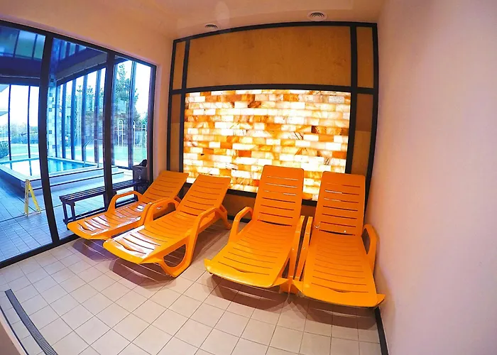 Pięć Mórz Z Basenem