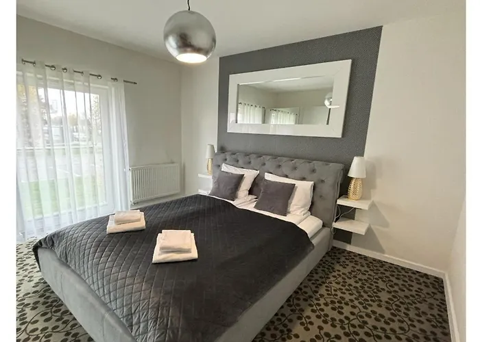 Pięć Mórz Z Basenem Apartamento Poland